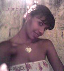 Date this foxy Brazil girl Kenny from ARACAJU B3194