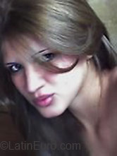 Date this happy Brazil girl Pamella from  B3348