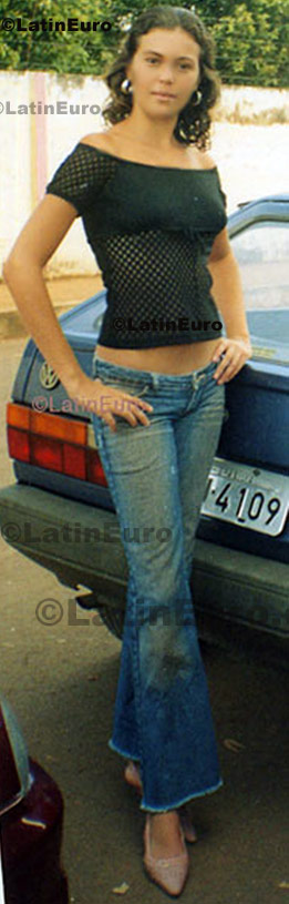 Date this gorgeous Brazil girl Jannaly- from Carmo de Paranaiba B540