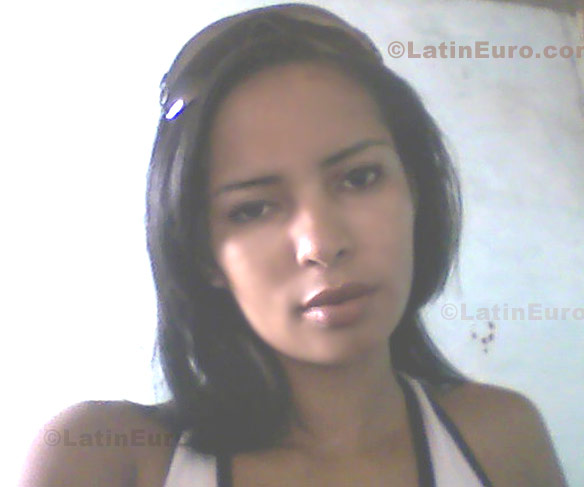 Date this good-looking Brazil girl Brigida from Maraba B588