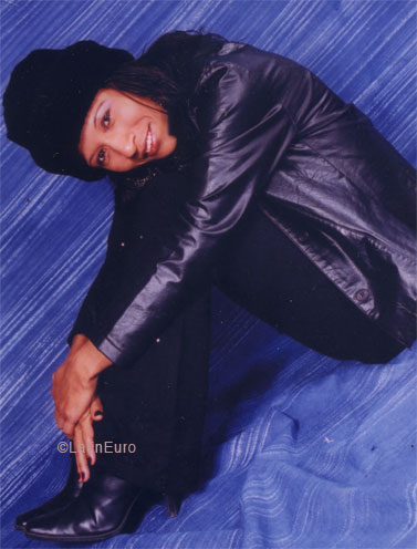 Date this sensual Brazil girl Valeria from Governador Valadares B668