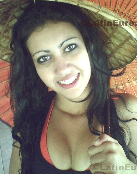Date this georgeous Brazil girl Deise from Sao Jose do Rio Preto B616