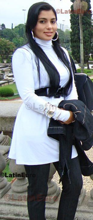 Date this exotic Brazil girl Daina from Manaus B683