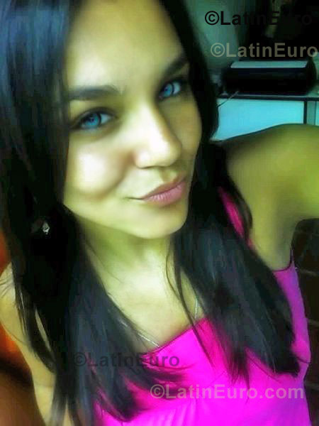 Date this delightful Brazil girl Juliana from Porto Alegre B838