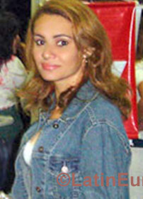 Date this delightful Brazil girl Beatriz from Manaus B860