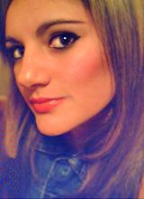 Date this foxy Brazil girl Ariana from Icara B898