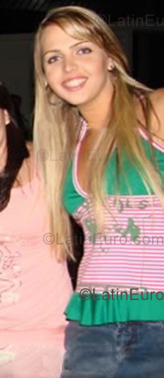 Date this fun Brazil girl Daiane from Rondonopolis B955