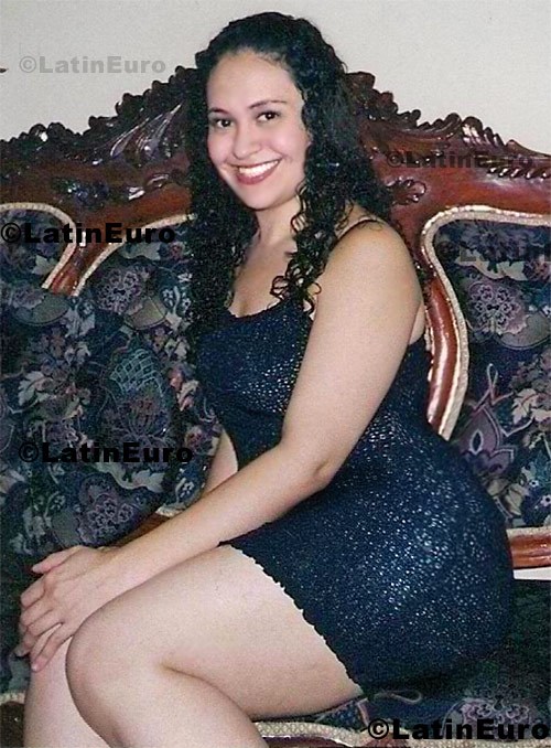 Date this fun Colombia girl Angela from Medellin C8593