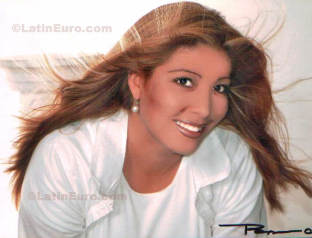 Date this hard body Mexico girl Neftali- from Tijuana N-1320