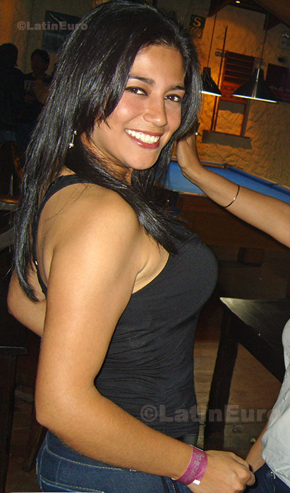 Date this pretty Peru girl Ana from Chiclayo N-1355