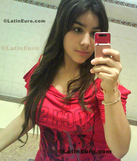 Date this good-looking Mexico girl Veronica from Culiacan N-1392