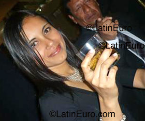 Date this delightful Peru girl Vanessa from Chiclayo N-208