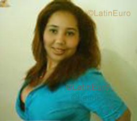 Date this foxy Dominican Republic girl Francisca from Santiago N-297