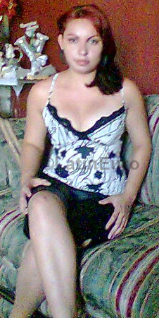 Date this nice looking Honduras girl Rita from Comayagua N-586