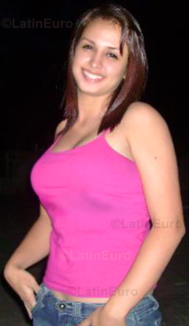Date this charming Honduras girl Kimberly from  N-589