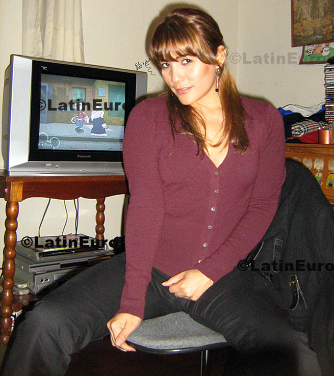 Date this delightful Any Country girl Pamela from Lima N-894