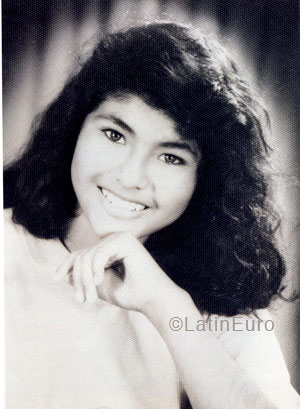 Date this hard body Peru girl Lilian from Lima N1123