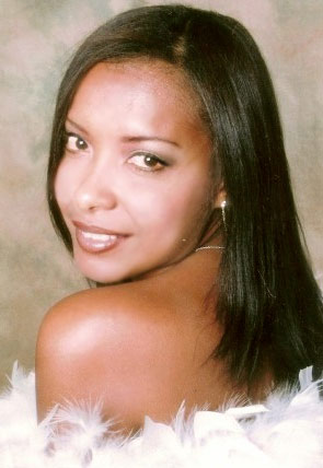 Date this nice looking United States girl Sujey from Methuen N1465