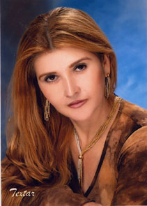 Date this tall Panama girl Damais from Miami N1903