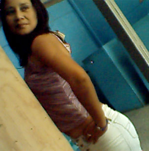 Date this pretty Honduras girl Maria from San Pedro Sula N1944