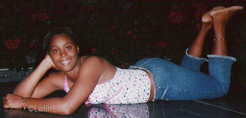 Date this attractive Jamaica girl AnnaKay from Kingston N2042