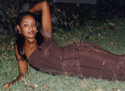 Date this cute Jamaica girl Simon from Montego Bay N3223