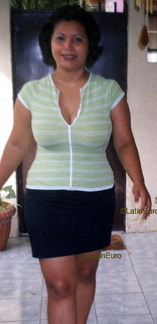 Date this funny Honduras girl Nelly from  N3255