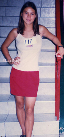 Date this beautiful Honduras girl Heydi from  N3256