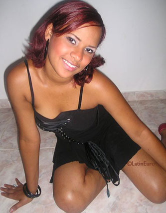 Date this cute Dominican Republic girl Soleny from Santiago N3418