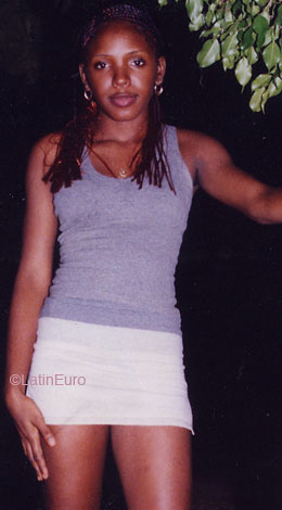 Date this athletic Jamaica girl Andriene from  N3429