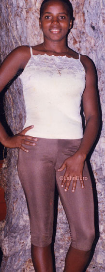 Date this good-looking Jamaica girl Sonia from  N3507