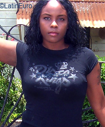 Date this attractive Jamaica girl Karen from  N673