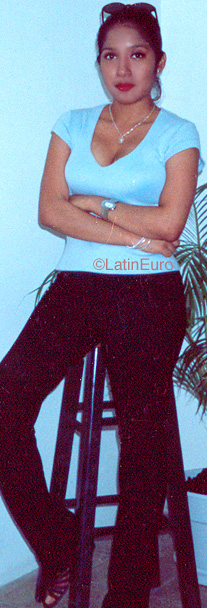 Date this hard body Panama girl Julia from  N3933