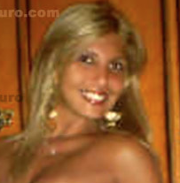 Date this exotic Brazil girl Cintia from Niteroi B120