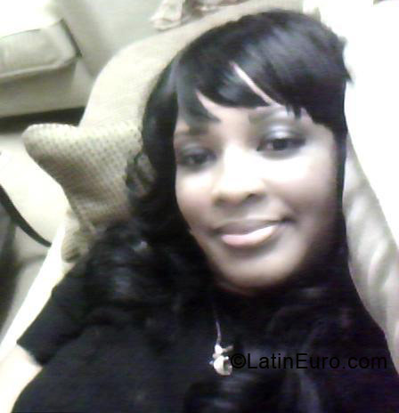 Date this young United States girl Coleendt from Newark US140