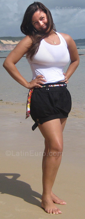 Date this cute Brazil girl Andrea from Mossoro BR441