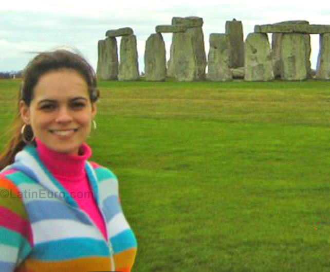 Date this funny Brazil girl Sheila Patricia from Brasilia BR472