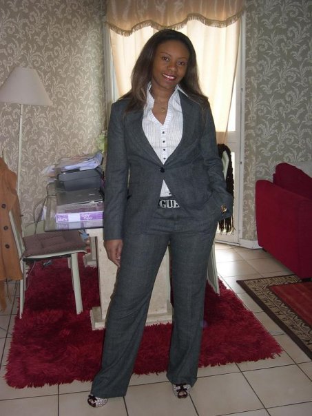 Date this tall France girl Senora from Grigny FR12