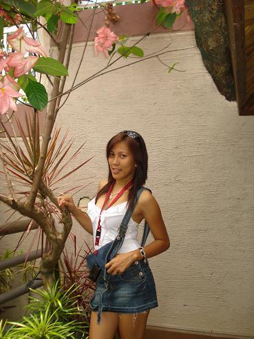 Date this passionate Philippines girl Latika from Philippines PH10