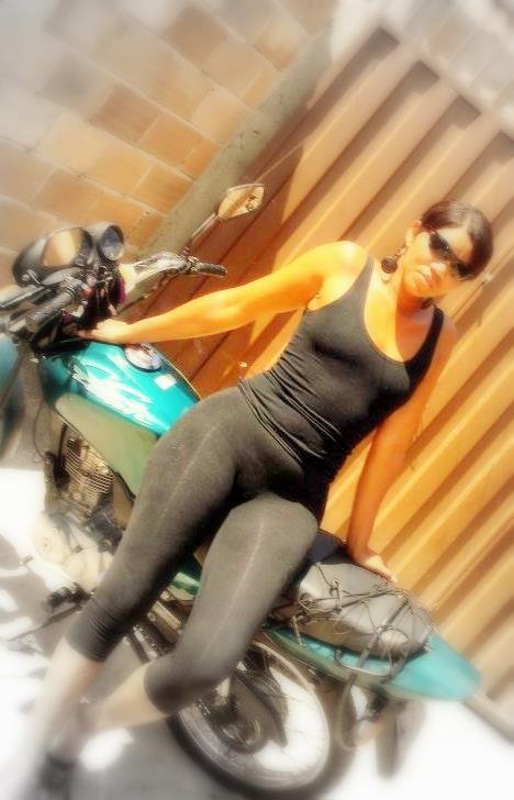 Date this athletic Brazil girl Neia from Sabara BR934