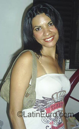 Date this lovely Brazil girl Lucia from Presidente Prudente BR972