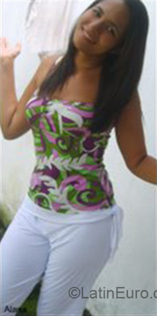 Date this foxy Brazil girl Alana from Itabuna BR1118