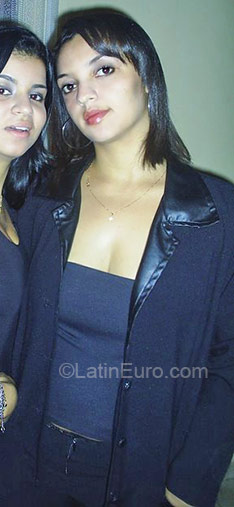 Date this nice looking Brazil girl Keila from Ipatinga BR1130