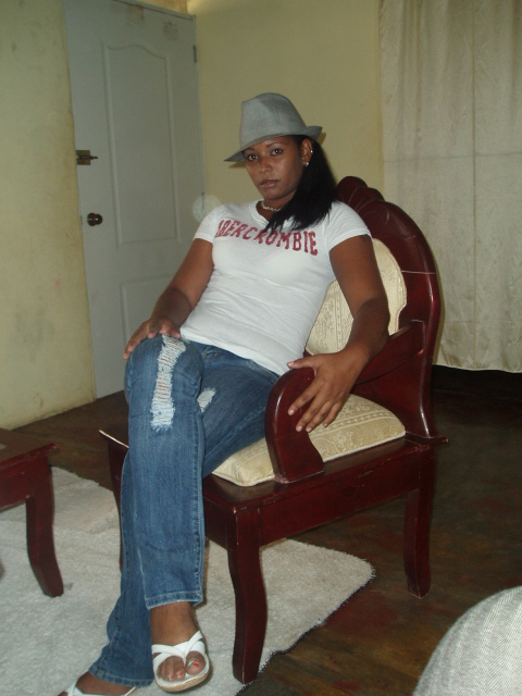 Date this nice looking Dominican Republic girl Yaniri from Dajabon DO977