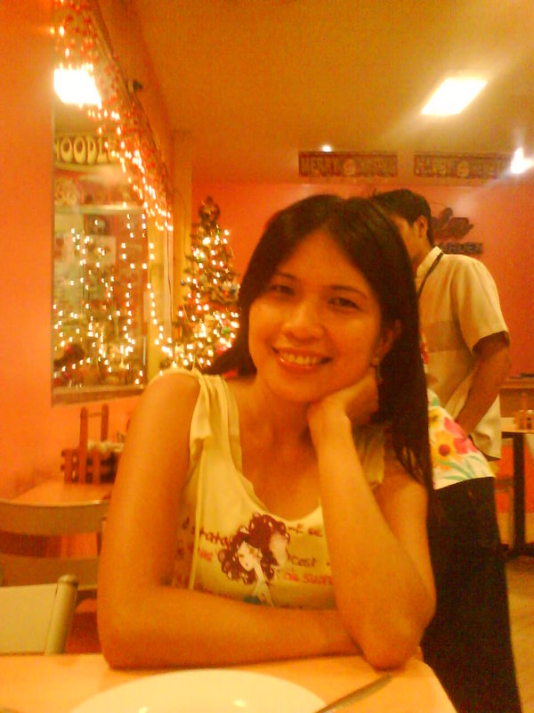 Date this nice looking Philippines girl Celeste from Davao City PH49