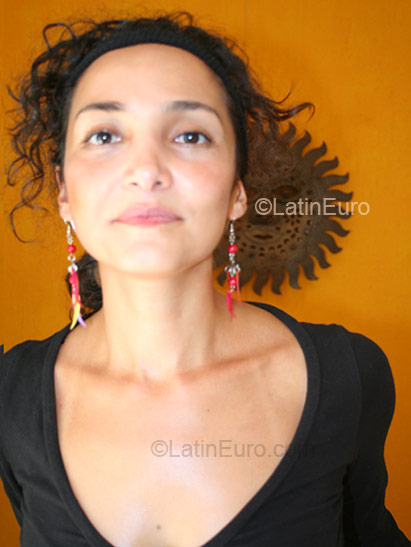 Date this charming Mexico girl Perla Paola from Cancun MX68