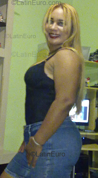 Date this beautiful Brazil girl Dorisma Miranda from Goiania BR1280