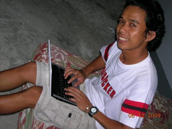 Date this nice looking Philippines man Reykes from Tacloban,city PH112