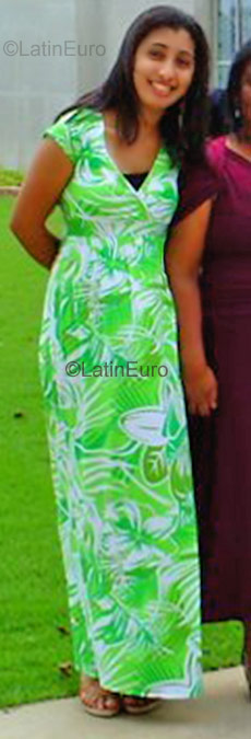 Date this passionate Brazil girl Vivian Cristina from Rio De Janeiro BR1395