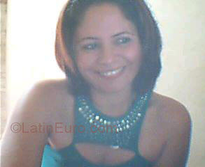 Date this attractive Brazil girl Narcia from Rio de Janeiro BR3916